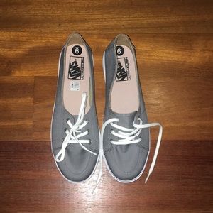 Women’s BRAND NEW Vans shoes